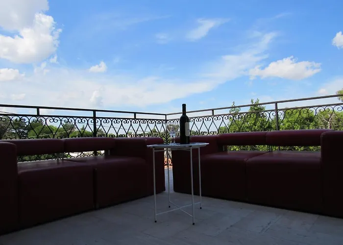 Casa Il Giovane Alloro